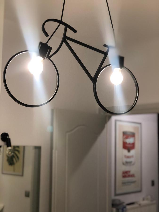 Live It _ Kardíca Kültér fotó